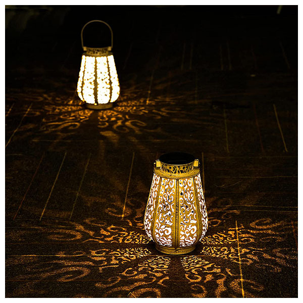 2 Pack Retro Metal Solar Lights Outdoor